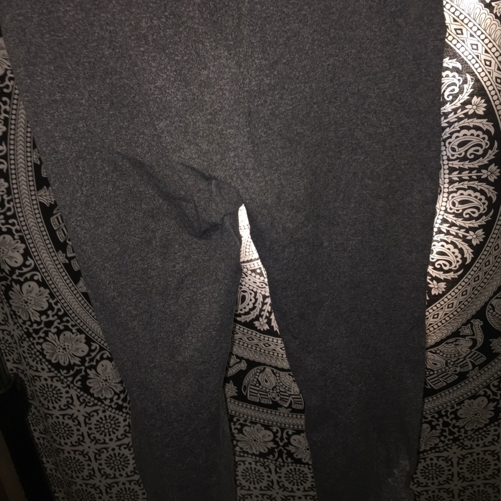 Gray leggings